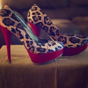 Ladies High Heel Shoes
